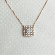 Gorgeous .50ct Diamond Necklace